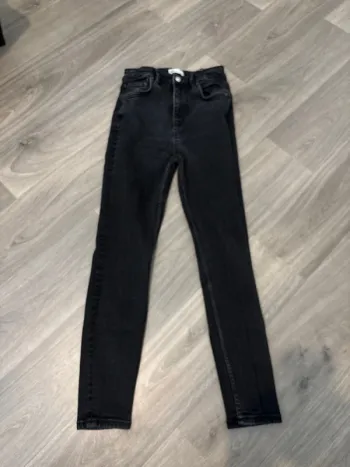 Jean slim taille haute