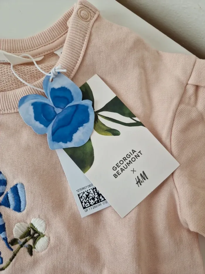 Sweet rose fleur brodé 9-12mois neuve H&M Georgia Beaumont - photo numéro 3