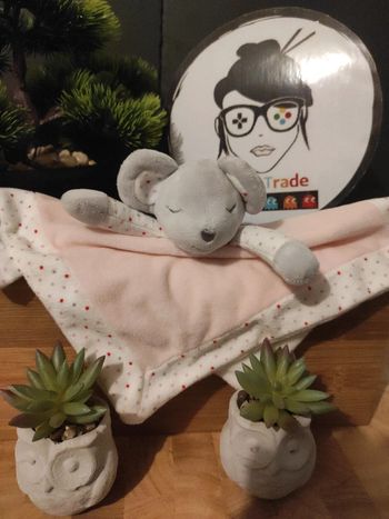 Doudou Souris Rose Obaibi Pois Yeux Fermés  Plat Mouchoir #geektradedoudou