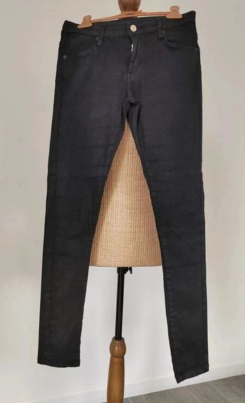 10 € Pantalon noir Cop Copine taille 36