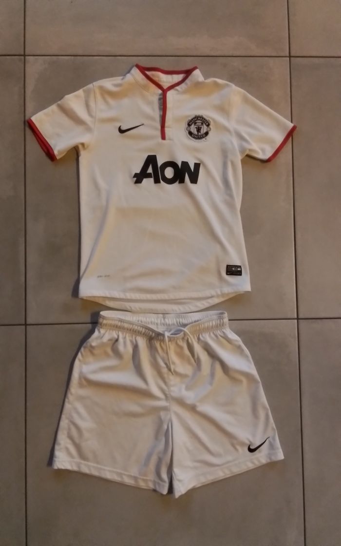 Ensemble nike manchester united