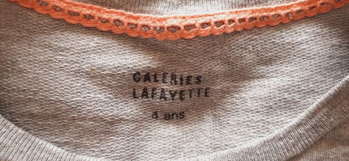 Sweat fille 4-5 ans / Galeries Lafayette - photo numéro 2