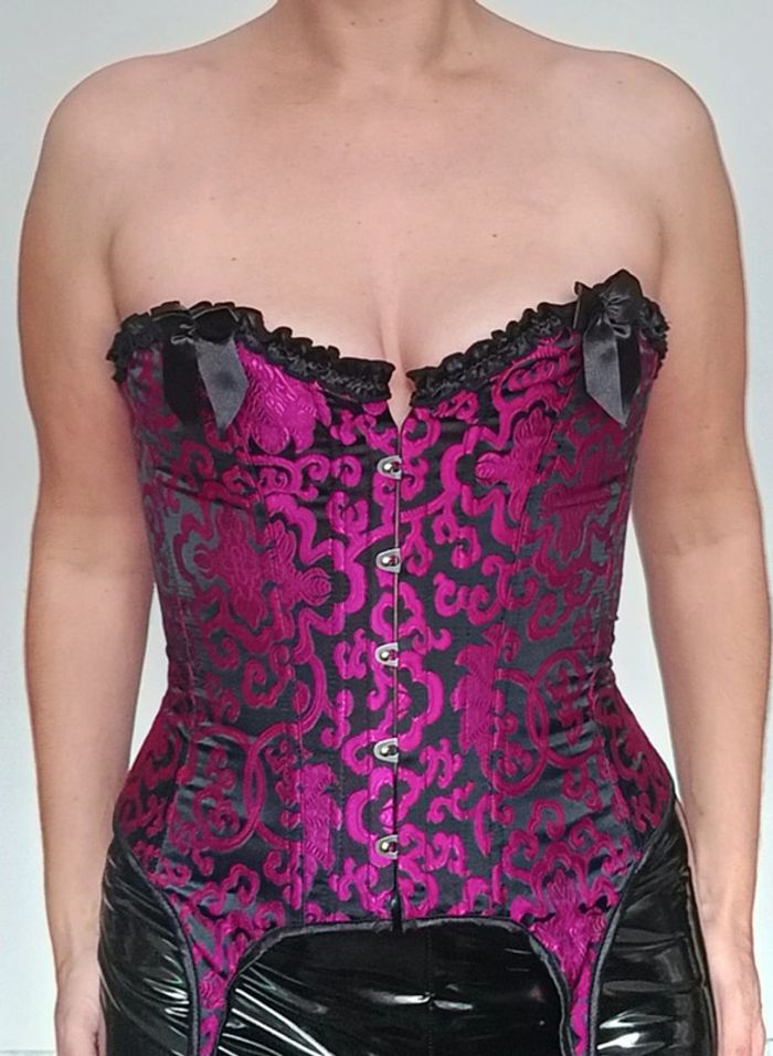 Bustier corseté avec portes jarretelles taille 38 - photo numéro 3
