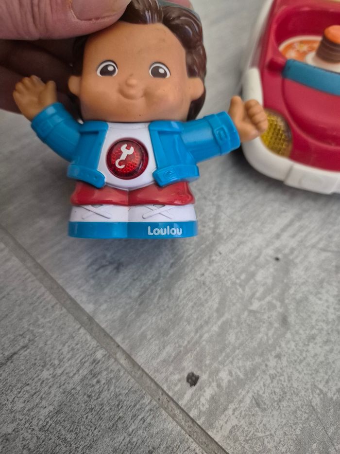 Loulou tut tut copain et sa voiture vtech - photo numéro 4