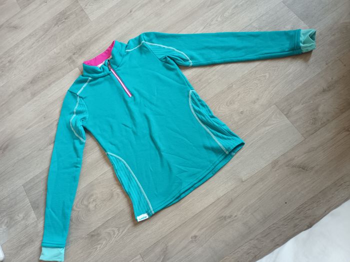 haut pull sport 10ans decatlon wed'ez bleu turquoise presque neuf