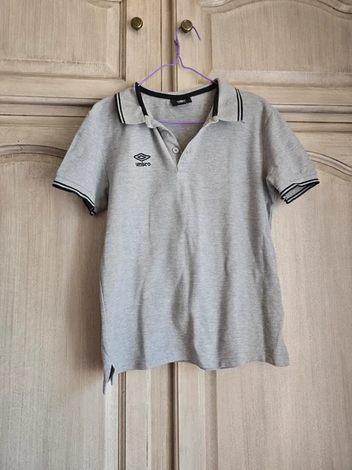 Polo gris umbro taille M