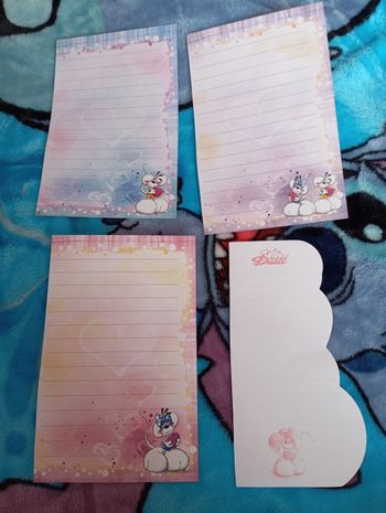 Lot de 4 feuilles de papier diddl 
