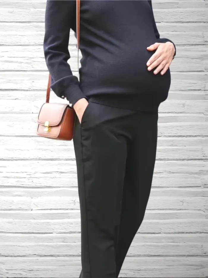 Pantalon de grossesse coupe à pinces