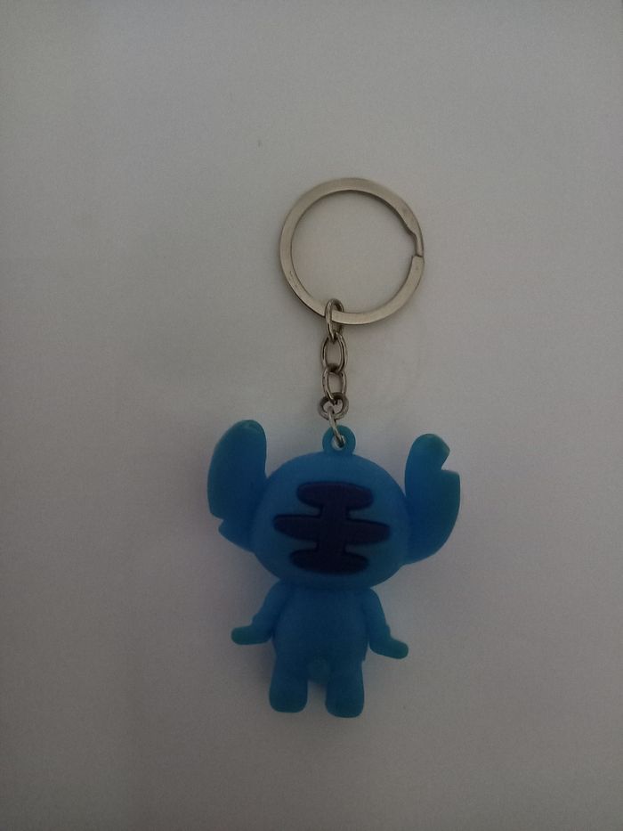 Porte clé Stitch Disney - photo numéro 2