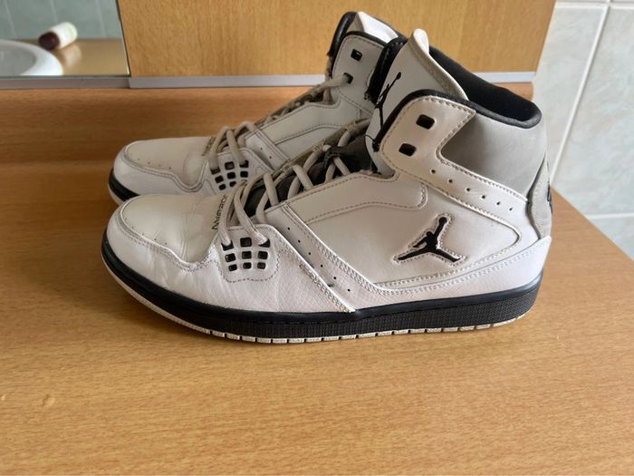 Nike Jordan 1 Flight Retro blanc/noir/gris homme - photo numéro 3