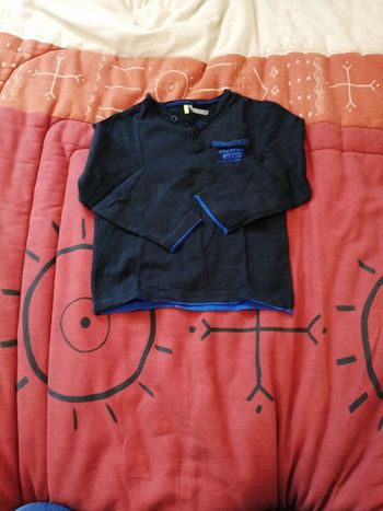 T shirt noir manches longues