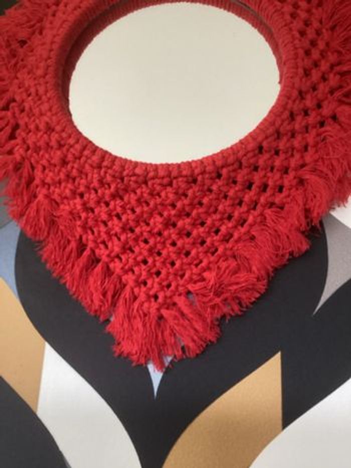 Couronne miroir macramé asymétrique rouge - photo numéro 3