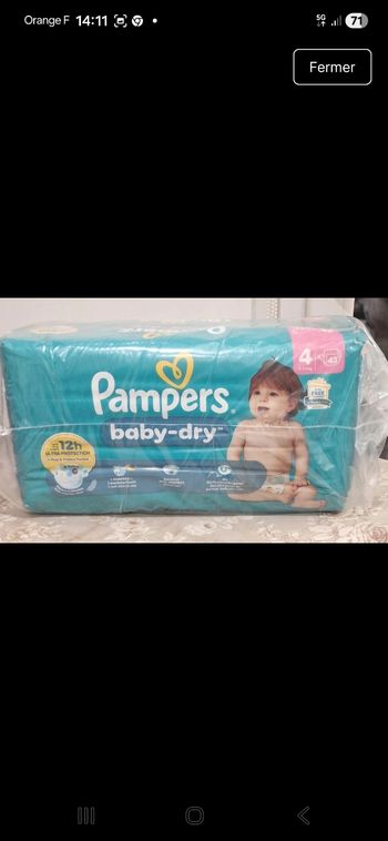 Couches pampers taille 4