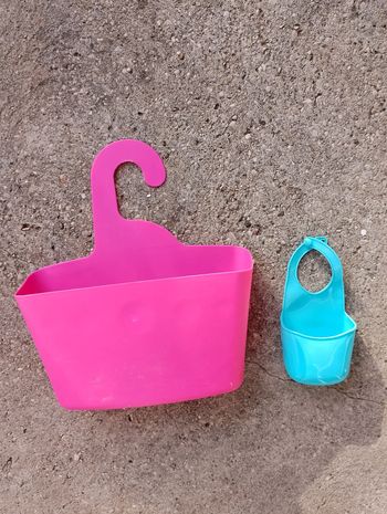 Panier ou bac porte Gel douche shampoing