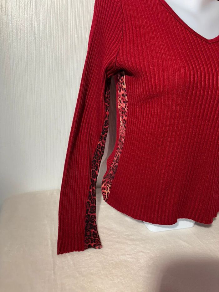 Pull col V femme rouge léopard Tissaia - Taille L - photo numéro 2