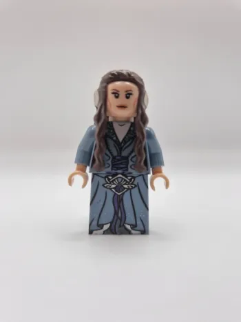 Figurine type lego Elfe Arwen seigneur des anneaux / hobbit