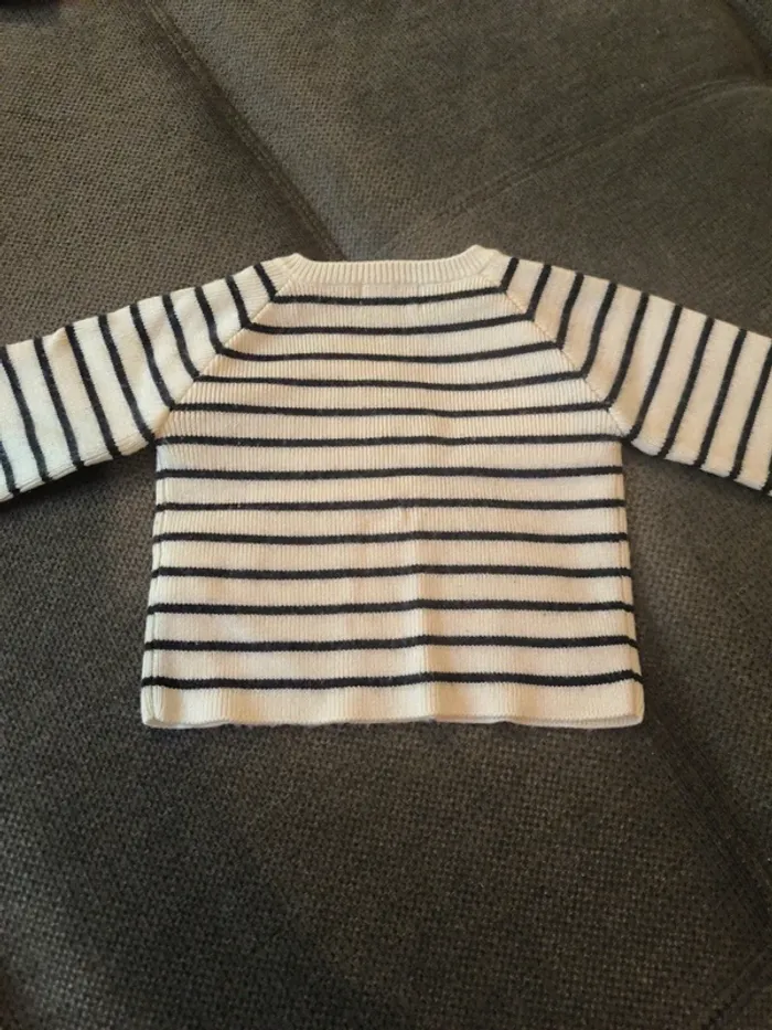 Pull 6 mois - photo numéro 7