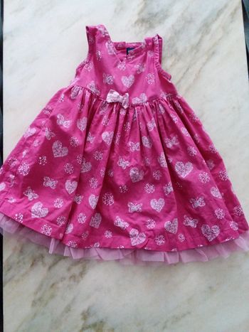 Robe rose motif papillon et cœur in extenso