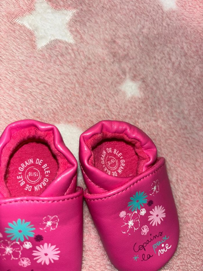 Chaussures bébé rose grain de blé taille 15/16 neuve - photo numéro 3