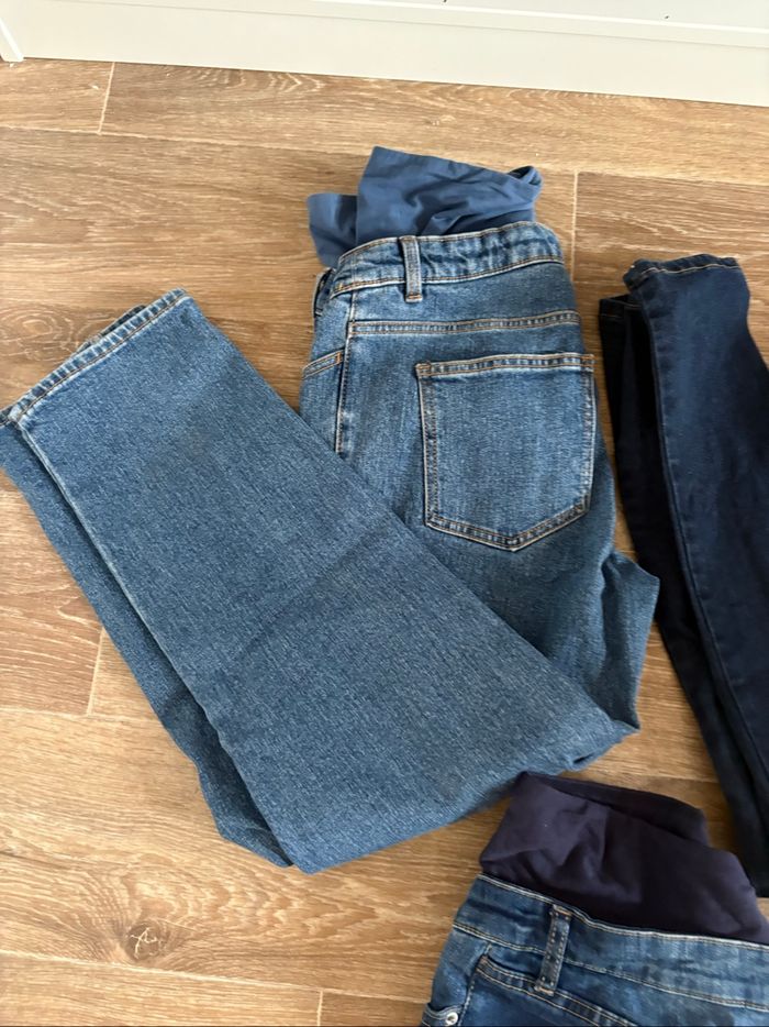 Lot jeans et short de grossesse - photo numéro 2