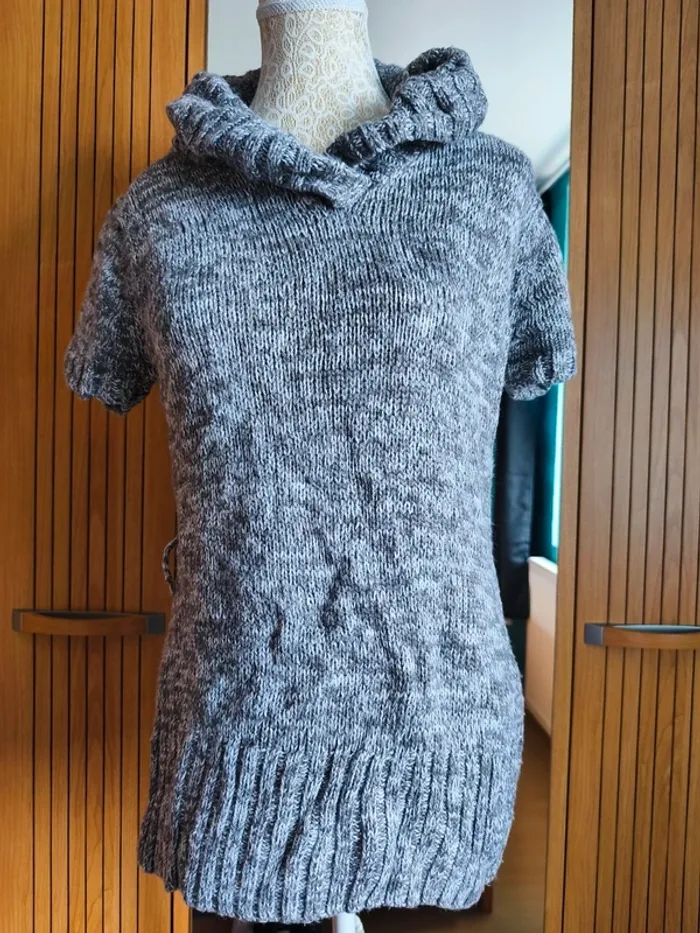 Pull manches courtes epais