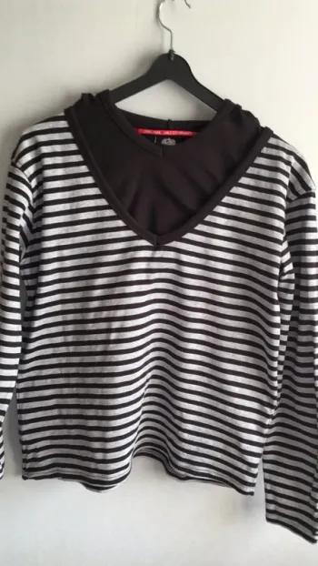 Sweat-shirt