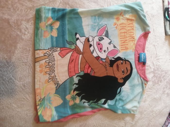 Lot de 4 t-shirt taille 6 ans - photo numéro 3