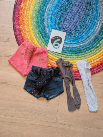 Lot de 2 shorts avec collants 6 mois