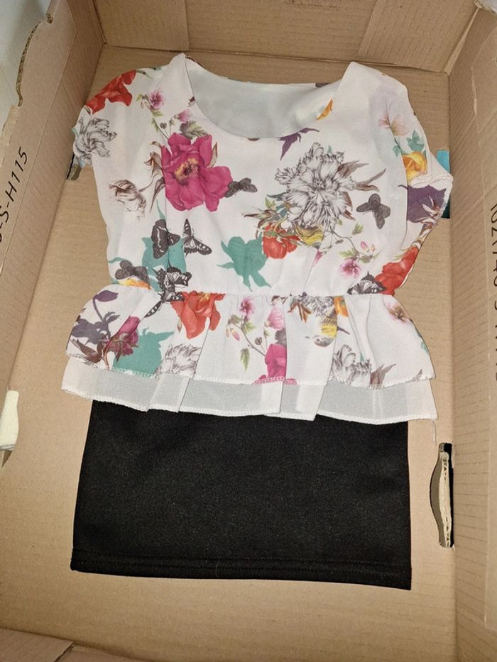 Robe fleurs papillon