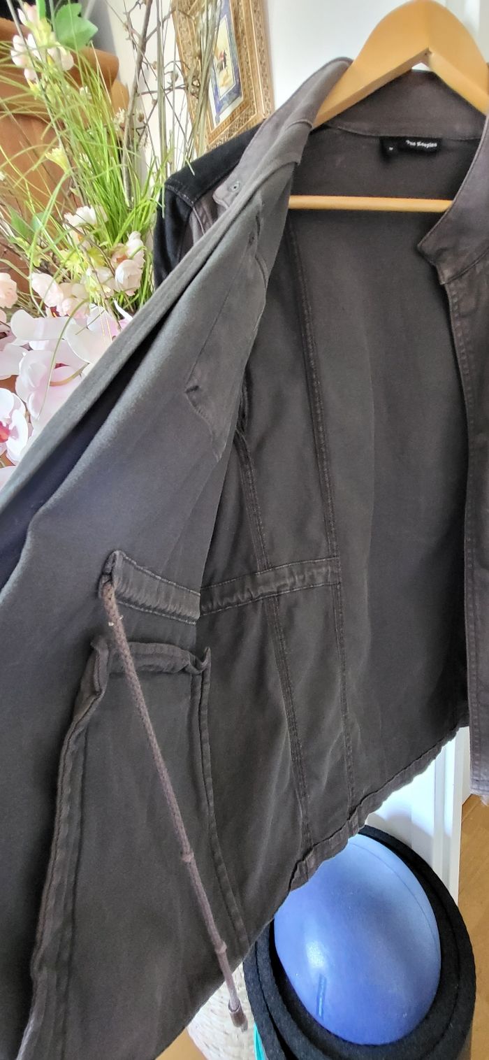 Veste - photo numéro 4