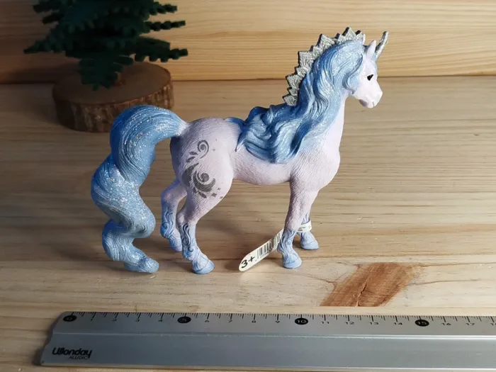 Schleich licorne adulte Figurine animal imaginaire - photo numéro 5