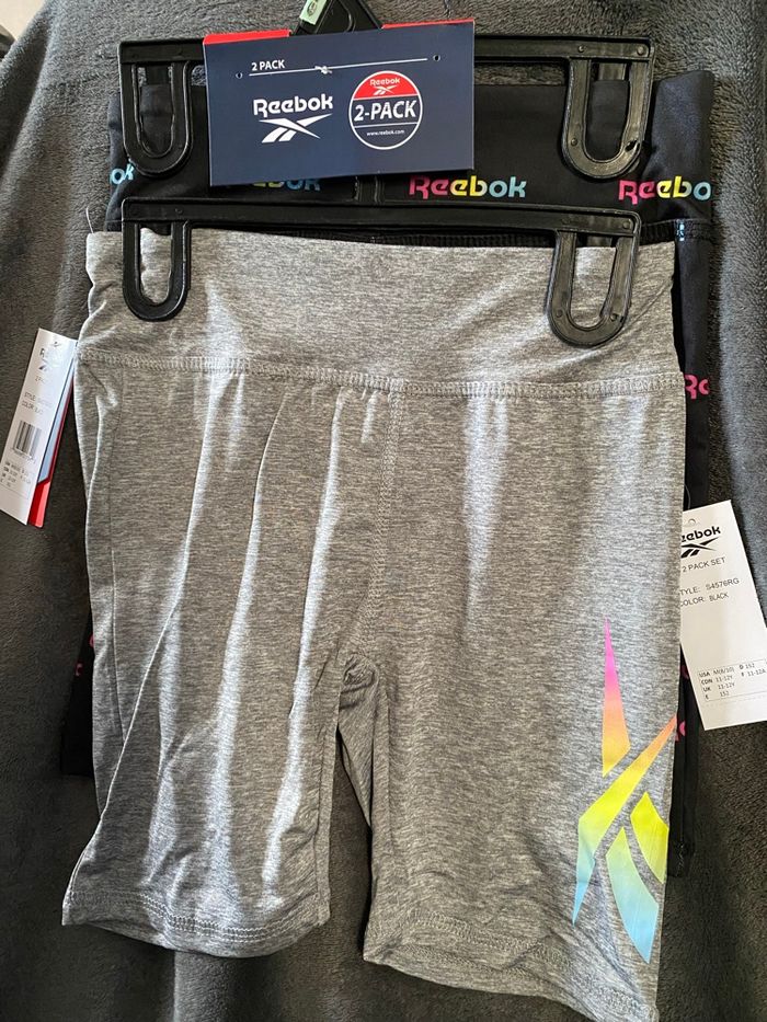 Lot de 2 shorts 11/12 ans reebok neuf - photo numéro 2
