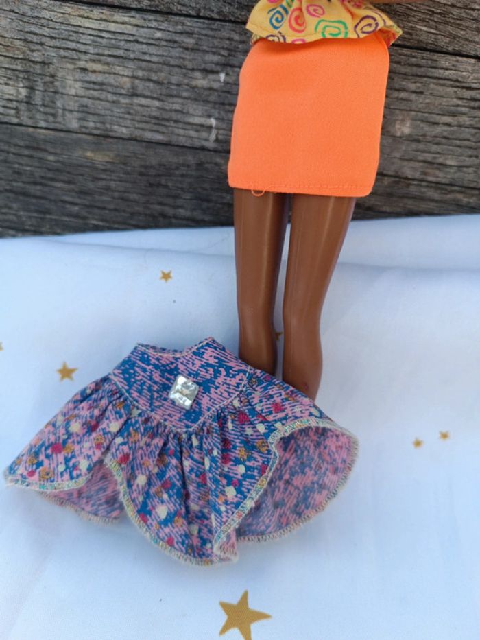 Barbie mattel poupée mannequin black noir fluo Christie glow the beat disco - photo numéro 5