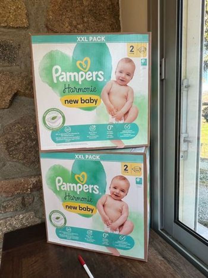 Couche taille 2 Pampers Harmonie : 222 couches  (2*111) - photo numéro 3