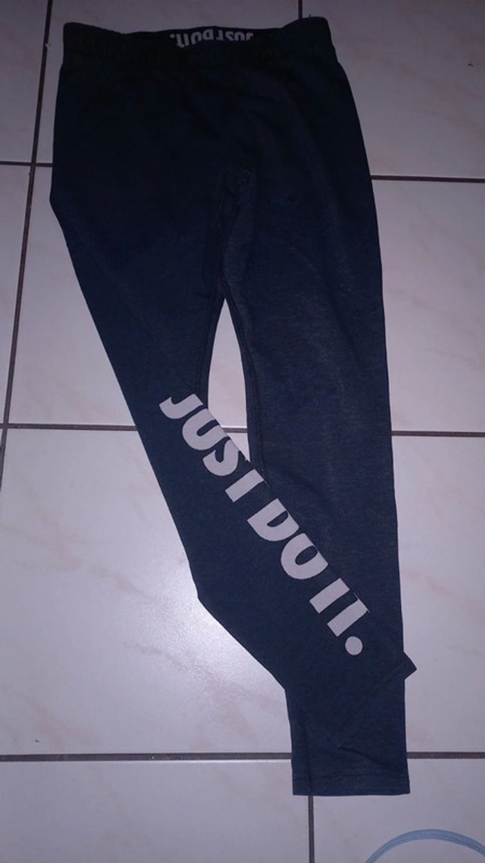 Legging Nike M gris blanc