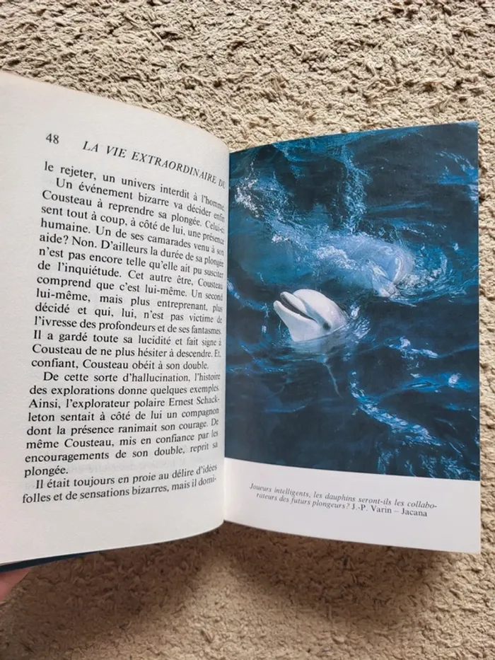 Livre "La vie extraordinaire du commandant Cousteau" - 1979 - photo numéro 8