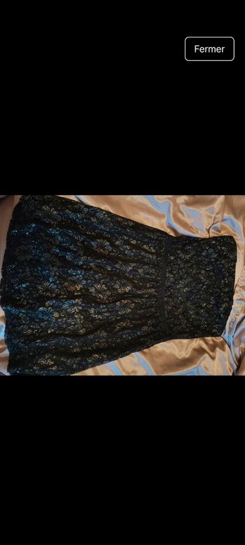 Robe noir à paillettes courte