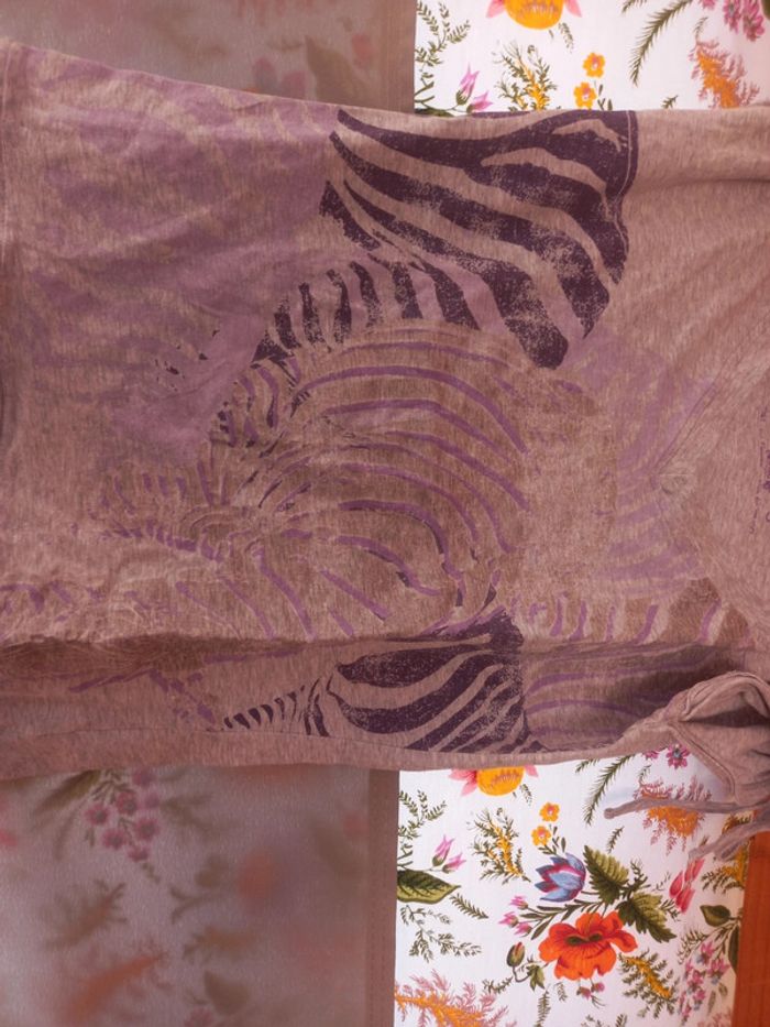 Tee shirt - photo numéro 2