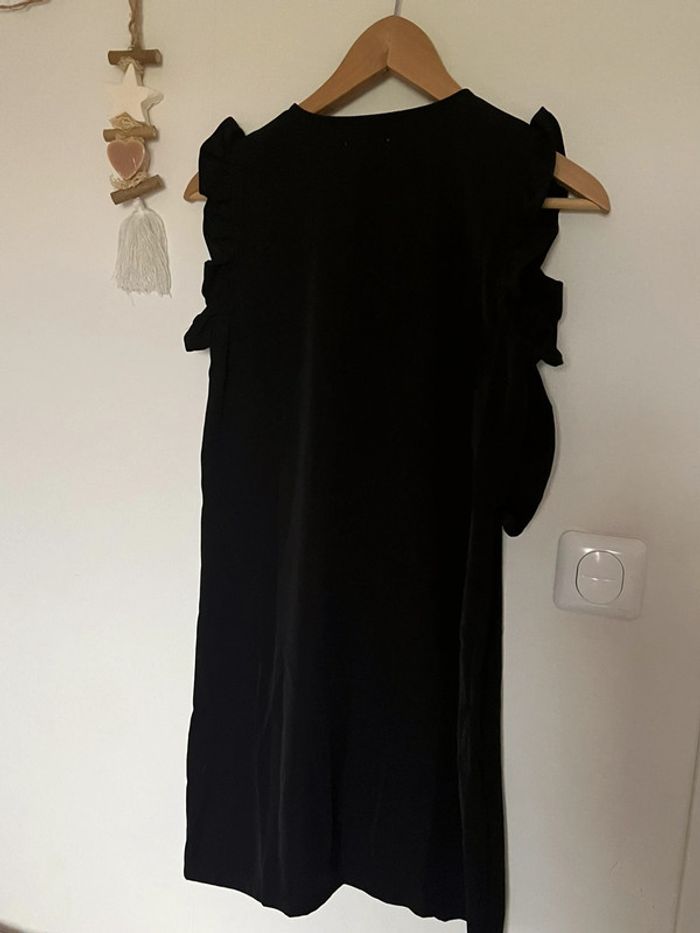 Robe noir - photo numéro 5