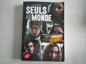 SEULS AU MONDE