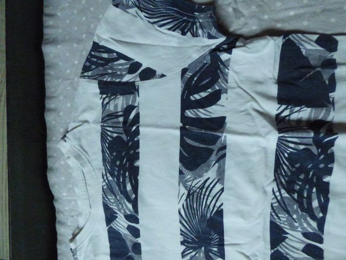 T-shirt - photo numéro 3