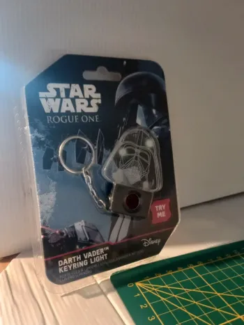 Porte cle vador lumineux