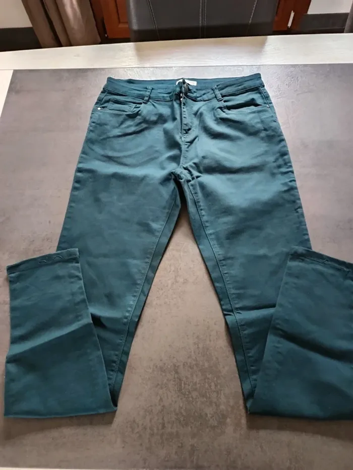 Vends pantalon stretch skinny femme taille 40 fashion prívate compagny. - photo numéro 2