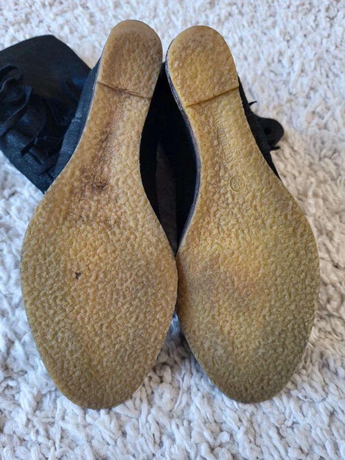 Bottes noires à franges mi hautes en daim talon compensé Galeries Lafayette Taille 39 - photo numéro 12