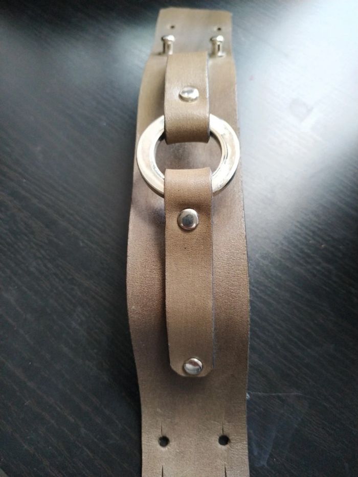 Bracelet en cuir kaki et argent - photo numéro 5