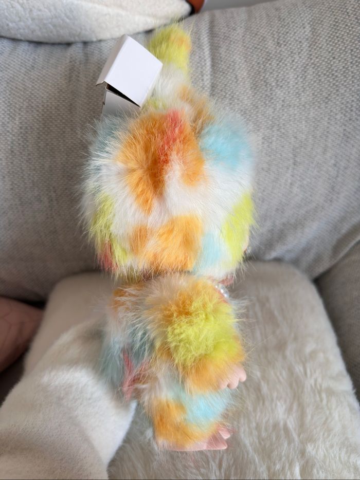 Labubu Big Into Energy Rock the universe plush doll - photo numéro 3