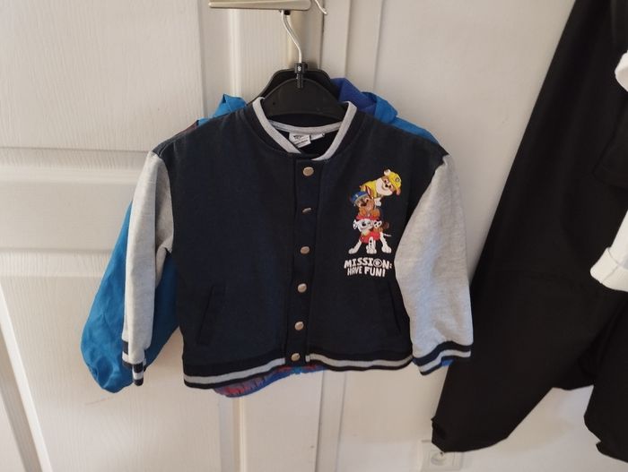 Lot vestes - photo numéro 2
