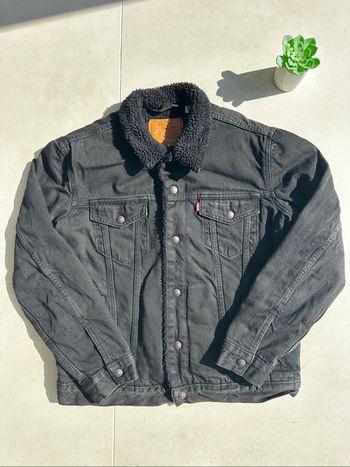 Veste en jean Levi's Sherpa noire taille M  🧥