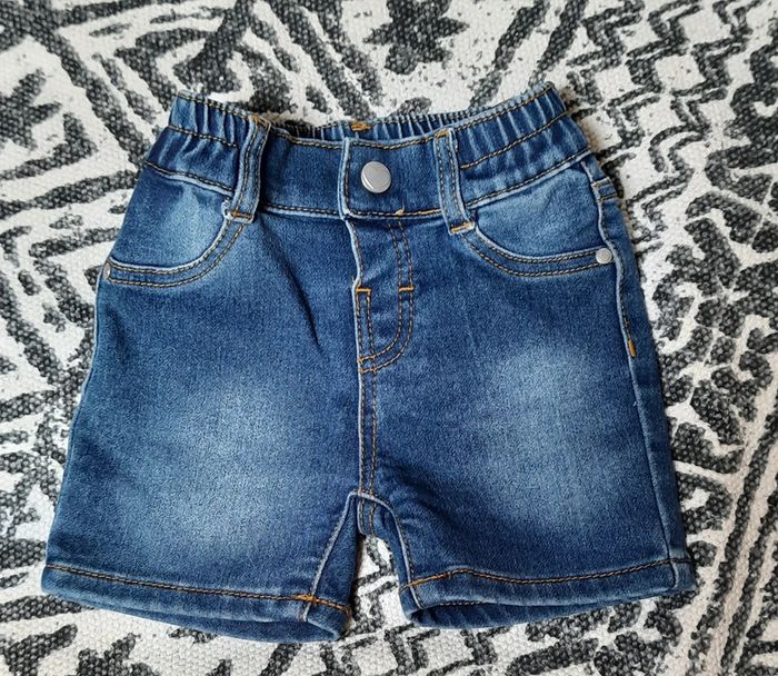 Short jeans Zeeman 18M