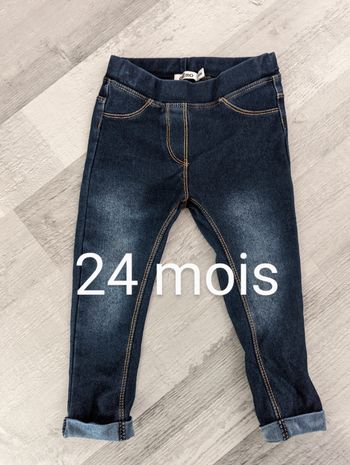 Jean 24 mois Gémo excellent état